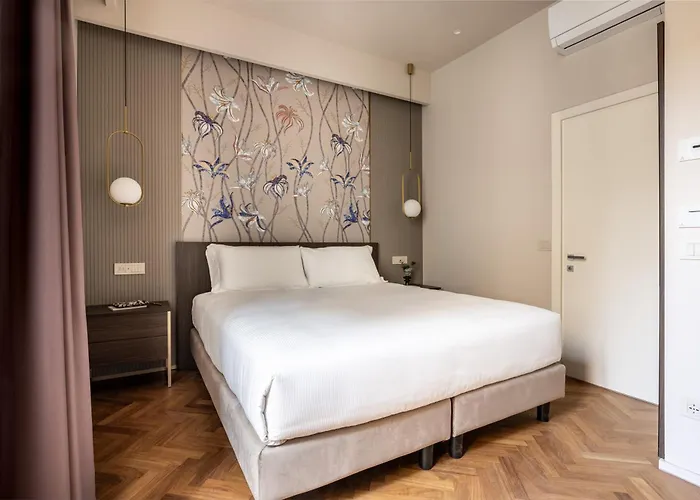 101 By Aramis 3* Florence